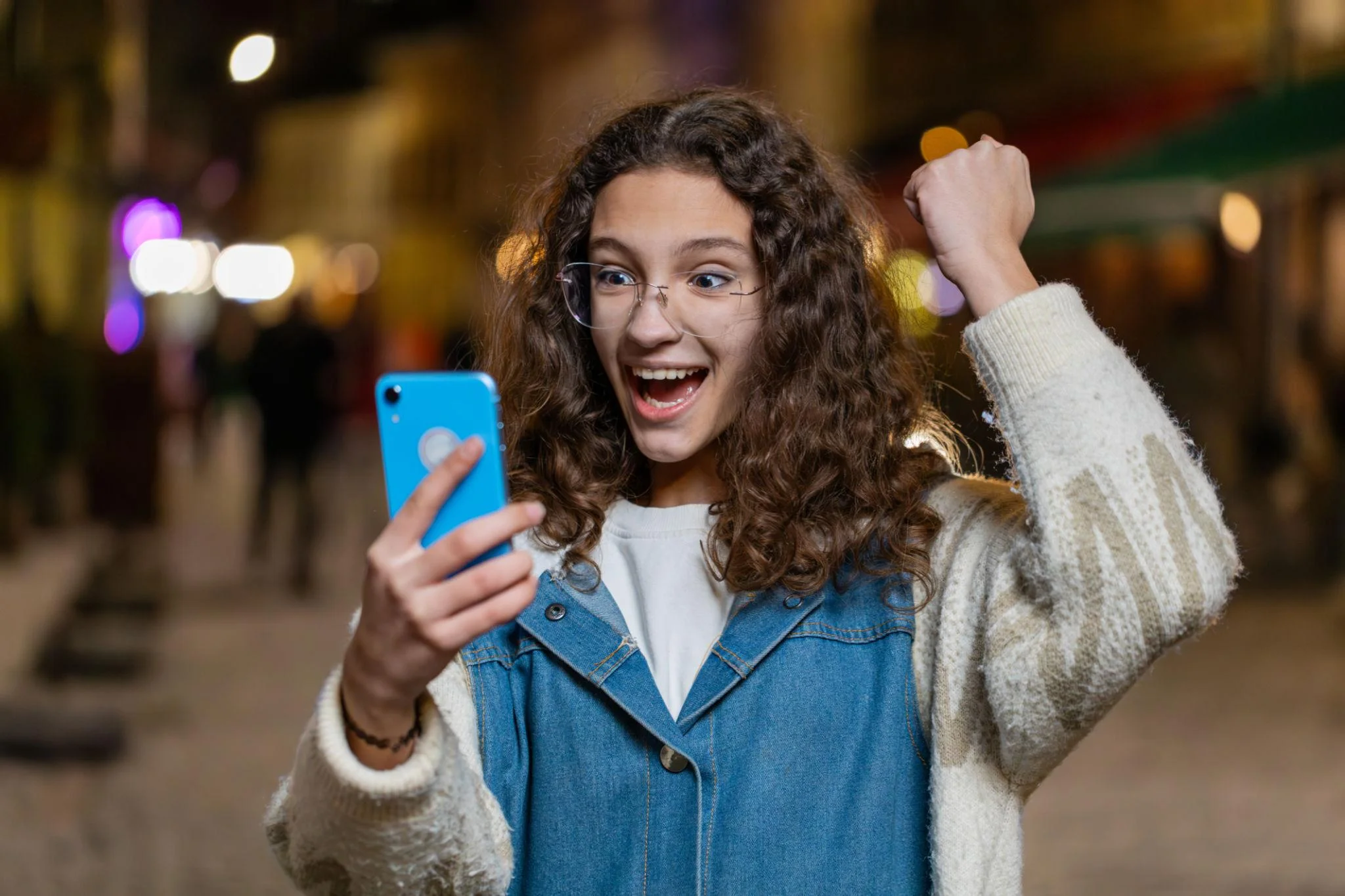 Lisa K. - OzLuckyDraw Winner